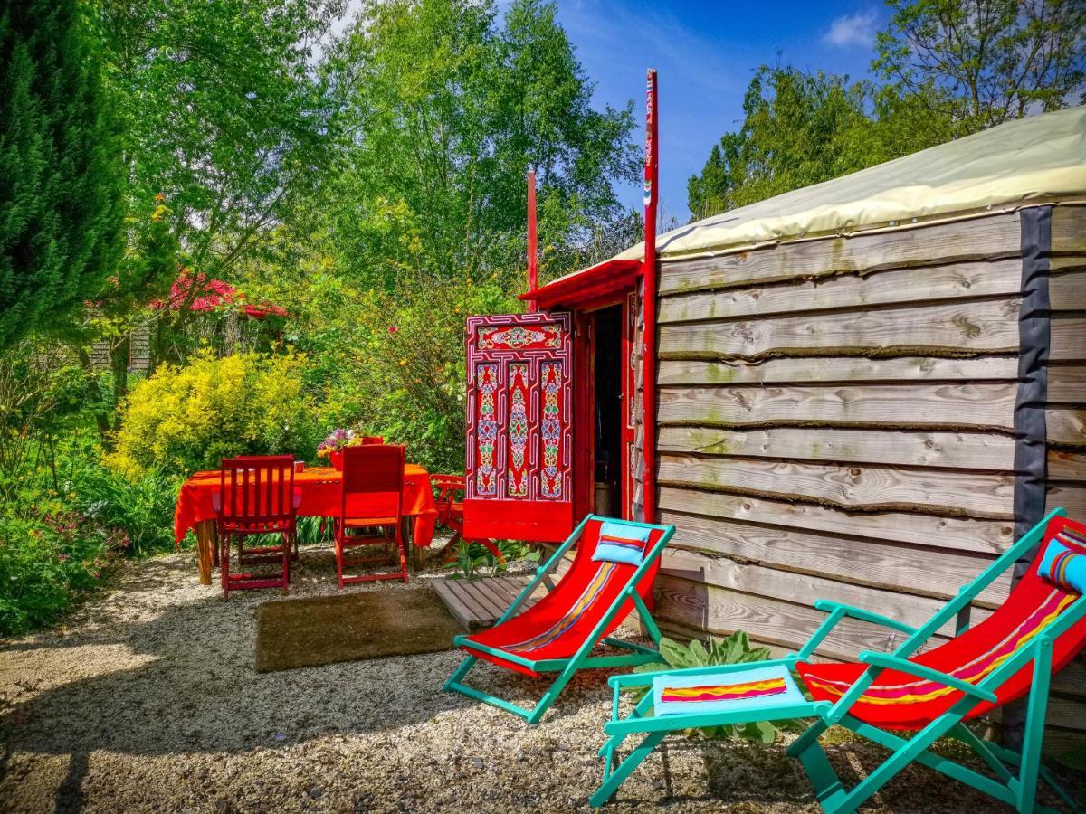 Au Bonheur Nomade Hotel Livry  Екстериор снимка
