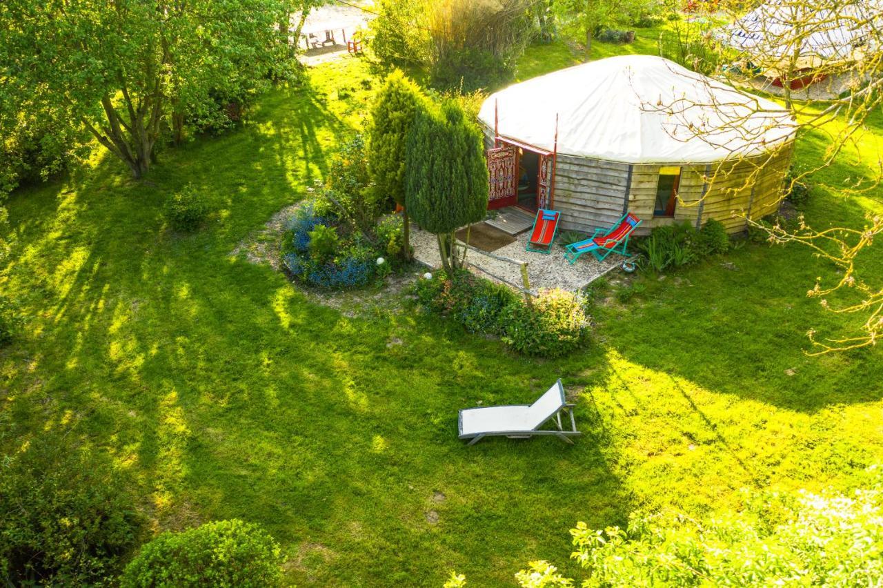 Au Bonheur Nomade Hotel Livry  Екстериор снимка