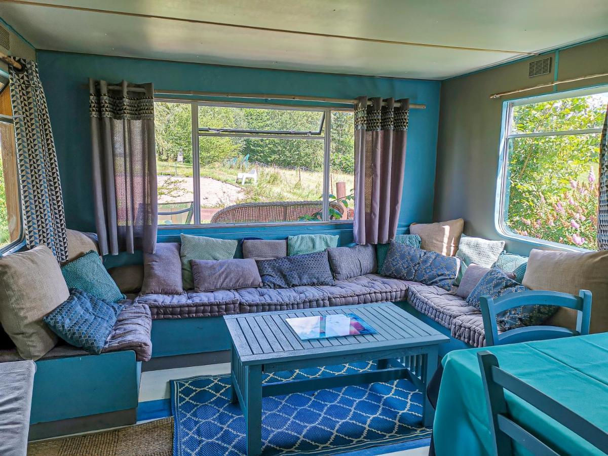 Au Bonheur Nomade Hotel Livry  Екстериор снимка