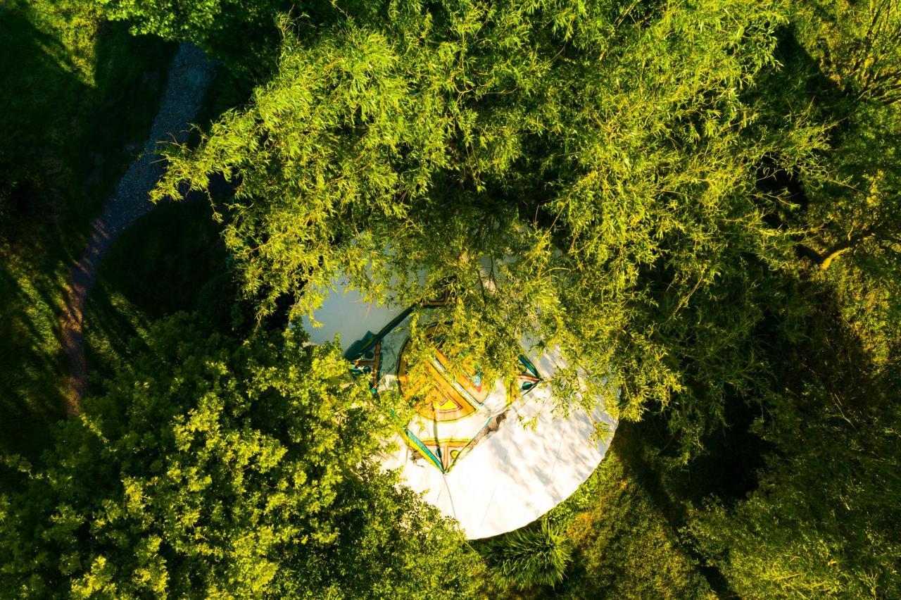Au Bonheur Nomade Hotel Livry  Екстериор снимка