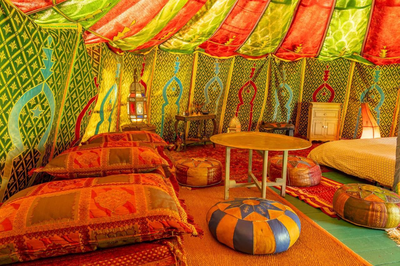 Au Bonheur Nomade Hotel Livry  Екстериор снимка