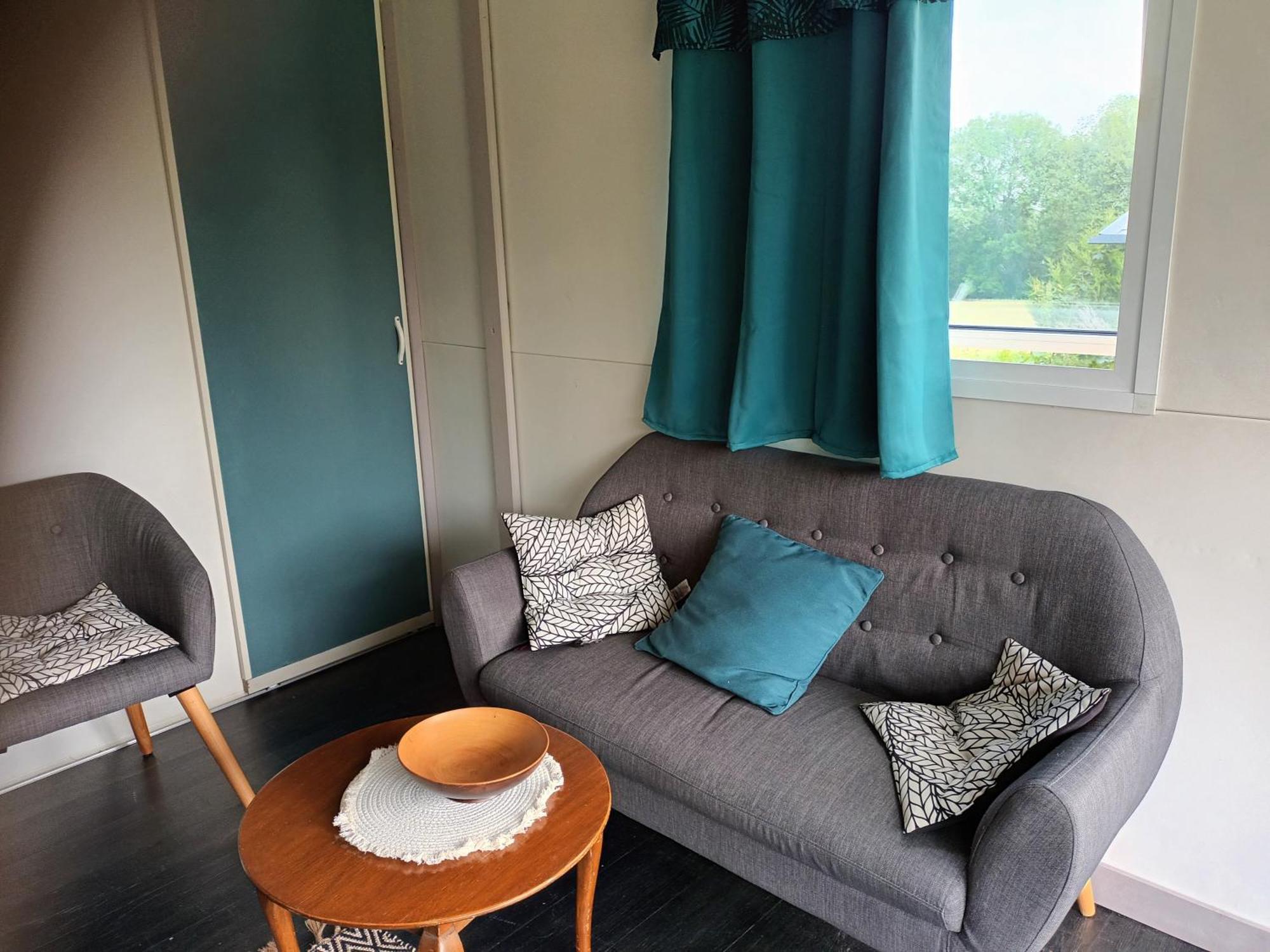 Au Bonheur Nomade Hotel Livry  Стая снимка