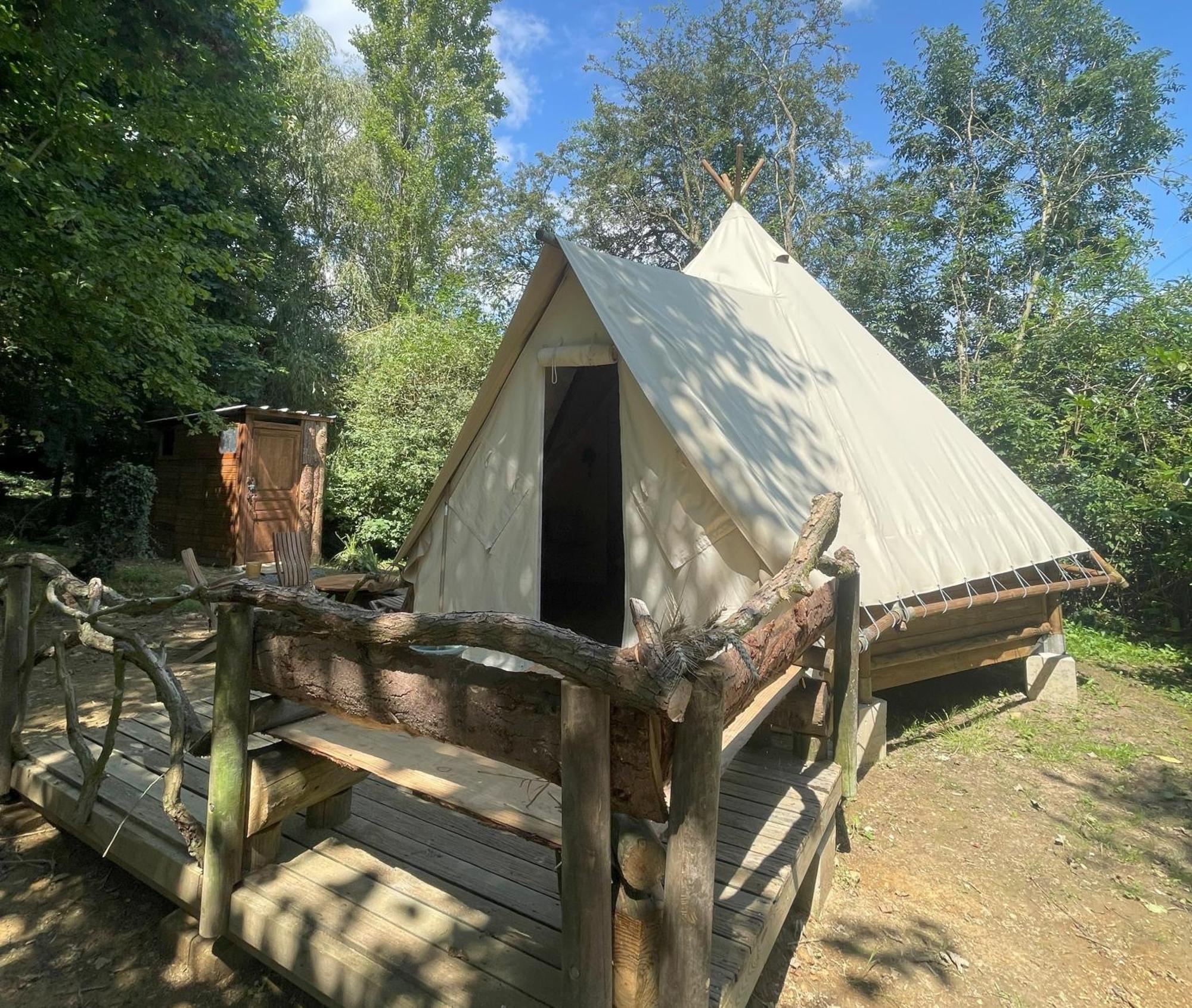 Au Bonheur Nomade Hotel Livry  Екстериор снимка