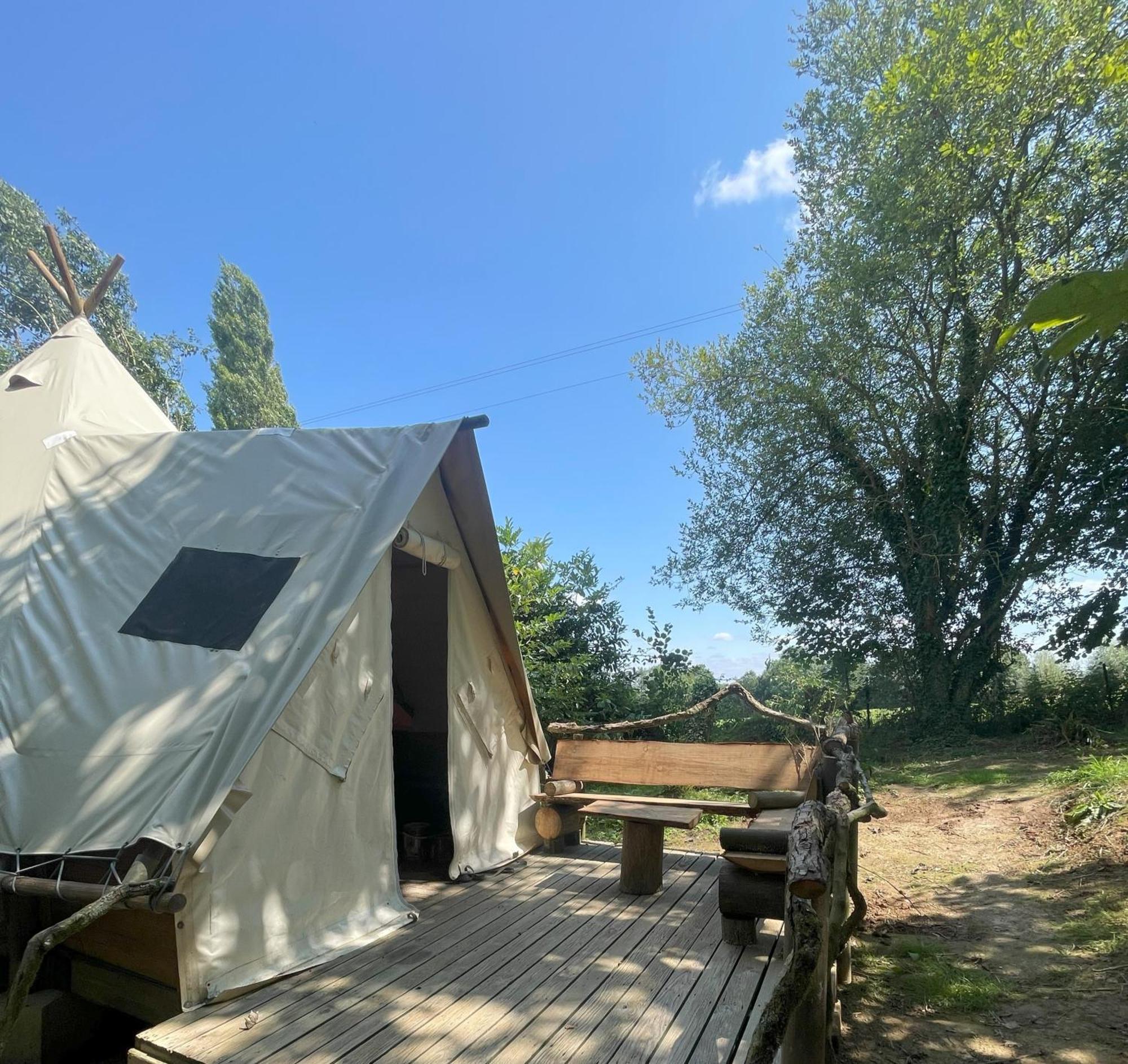 Au Bonheur Nomade Hotel Livry  Екстериор снимка