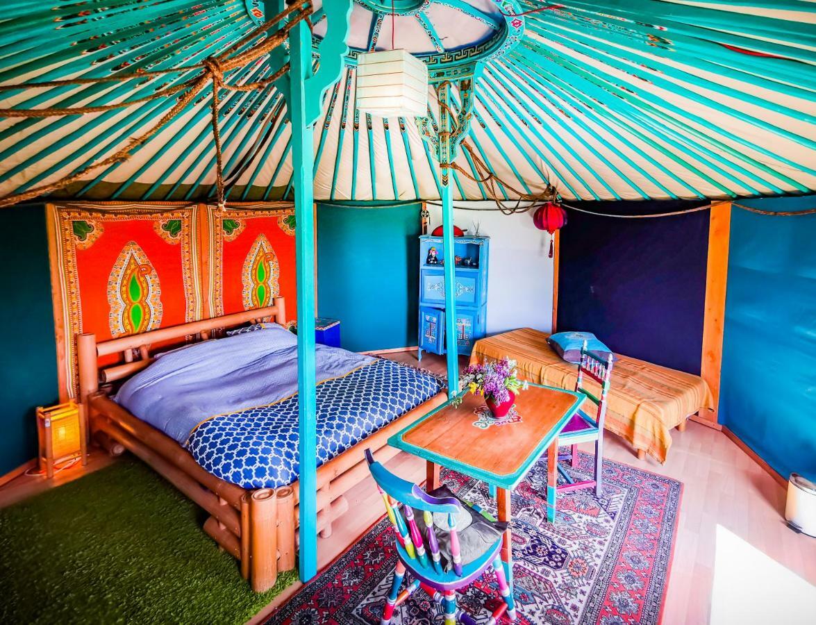 Au Bonheur Nomade Hotel Livry  Екстериор снимка