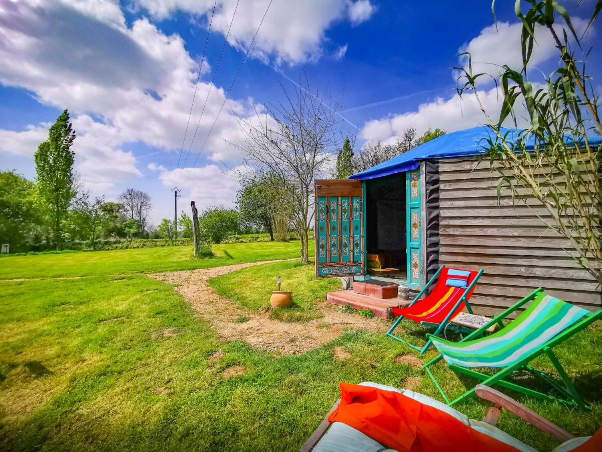 Au Bonheur Nomade Hotel Livry  Екстериор снимка